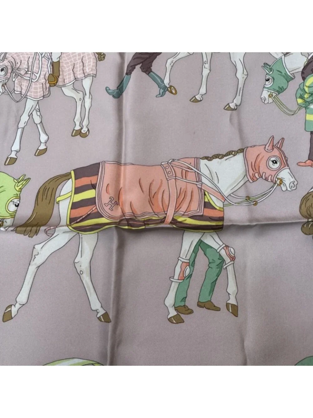 Hermes Carre 90 Ronds de Marche Ring Procession Scarf
